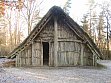 Archologisches Freilichtmuseum Oerlinghausen. Rekonstruktion eines rssenzeitlichen Langhauses. Foto. O. Rck