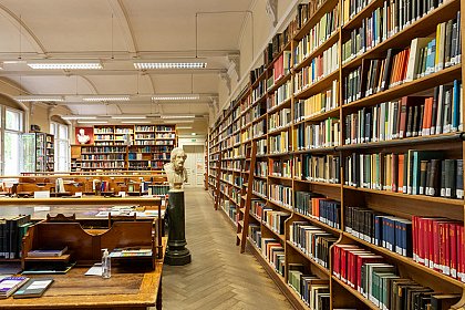 Bibliothek im Robertinum